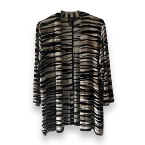 Travelers by Chico’s stretch cardigan kimono